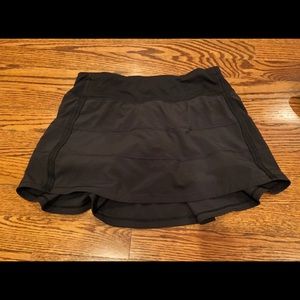 Lululemon black tennis skirt